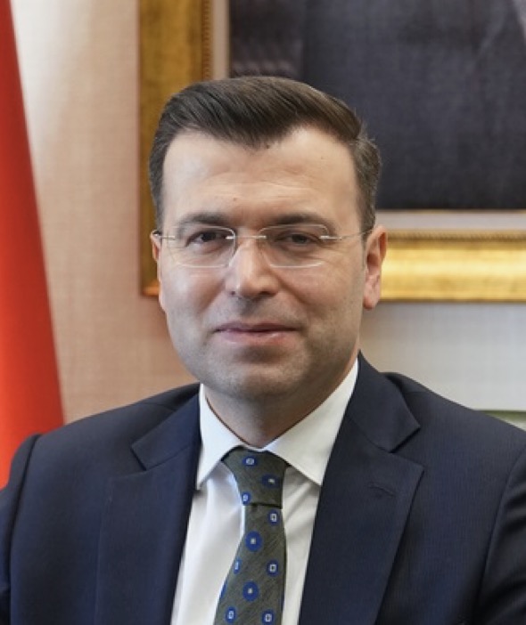 Nedim Akmeşe