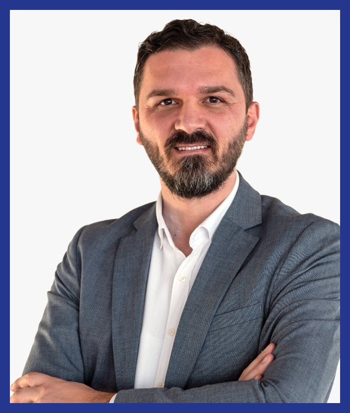 İsmail HAZNEDAR