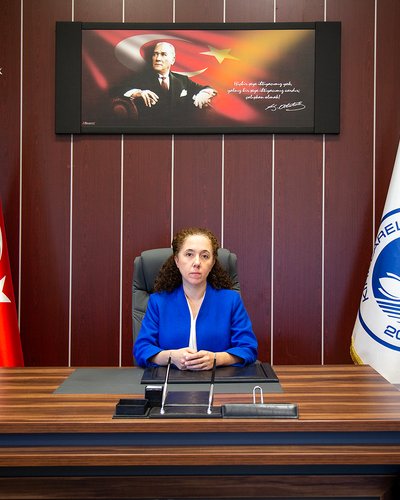 Prof. Dr. Meryem ÇAMUR DEMİ